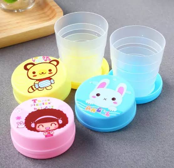 Portable folding collapsible magic cup